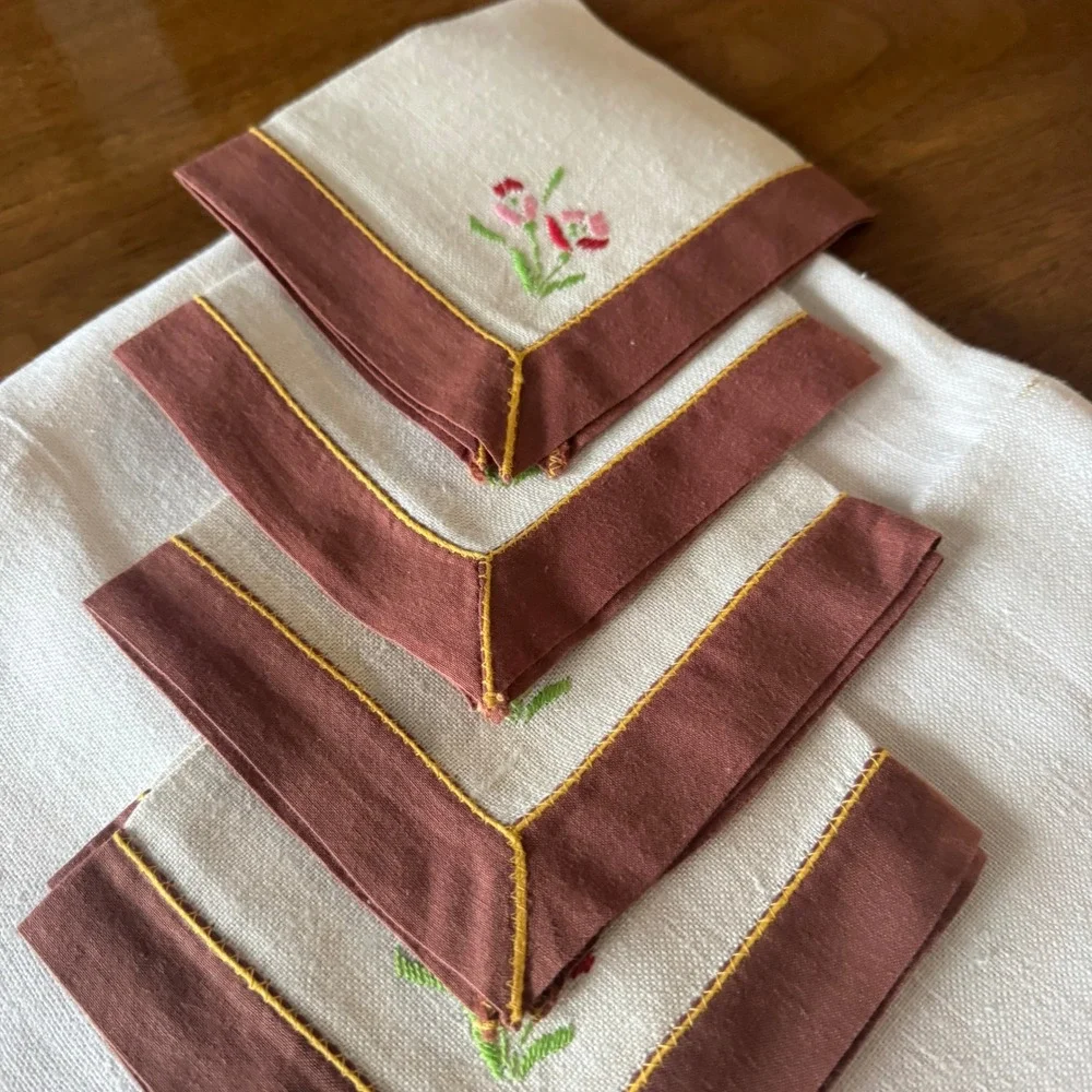 Vintage Embroidered Linen Napkin Set with Rose Floral Design Square Bistro Table